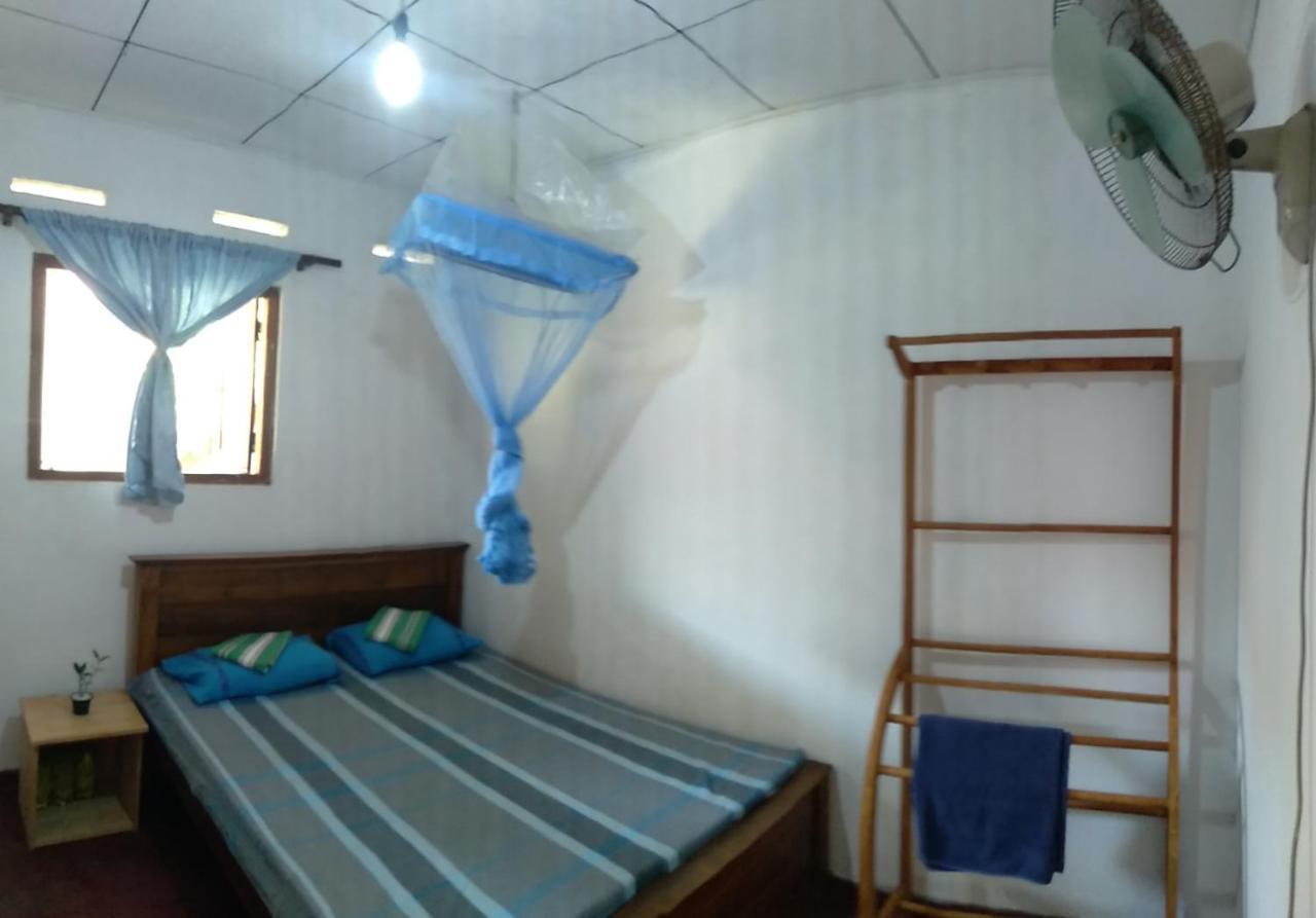 Sanithu Homestay And Villa ガル エクステリア 写真