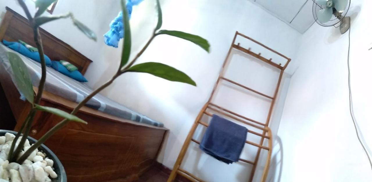 Sanithu Homestay And Villa ガル エクステリア 写真