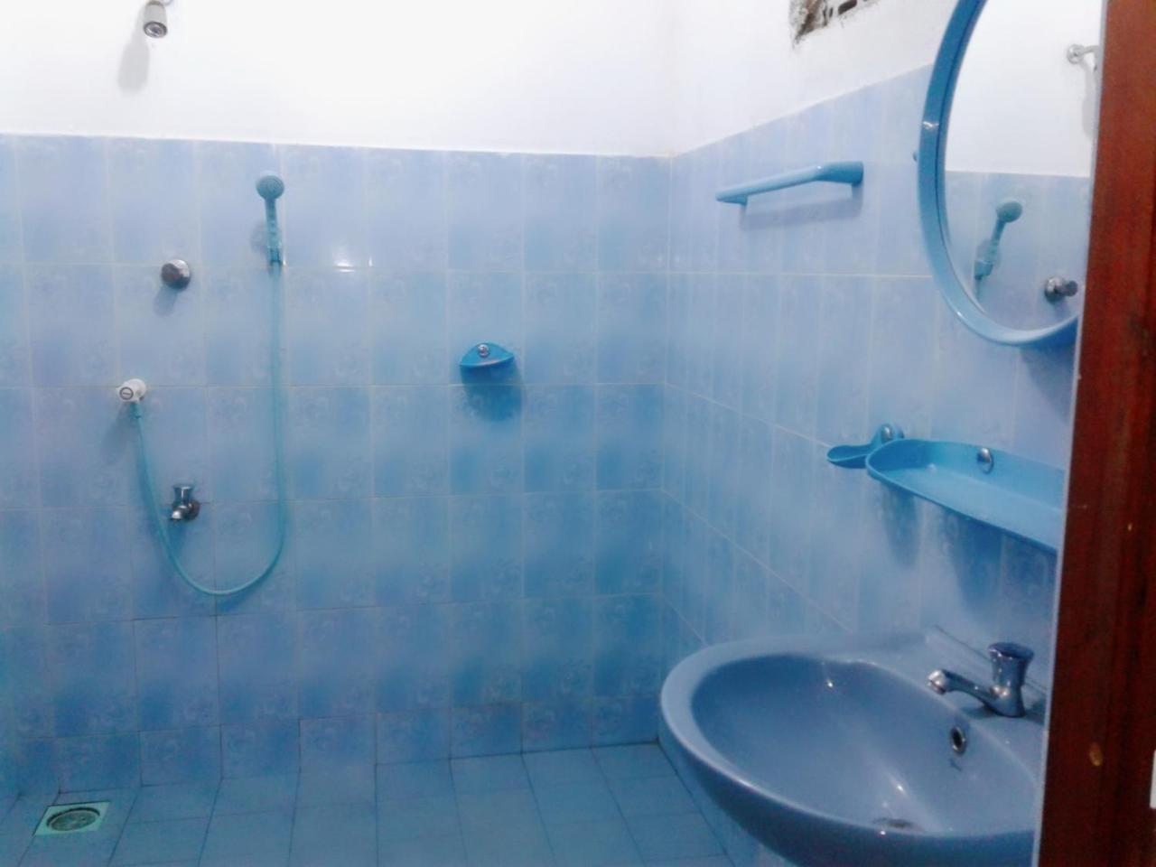 Sanithu Homestay And Villa ガル エクステリア 写真